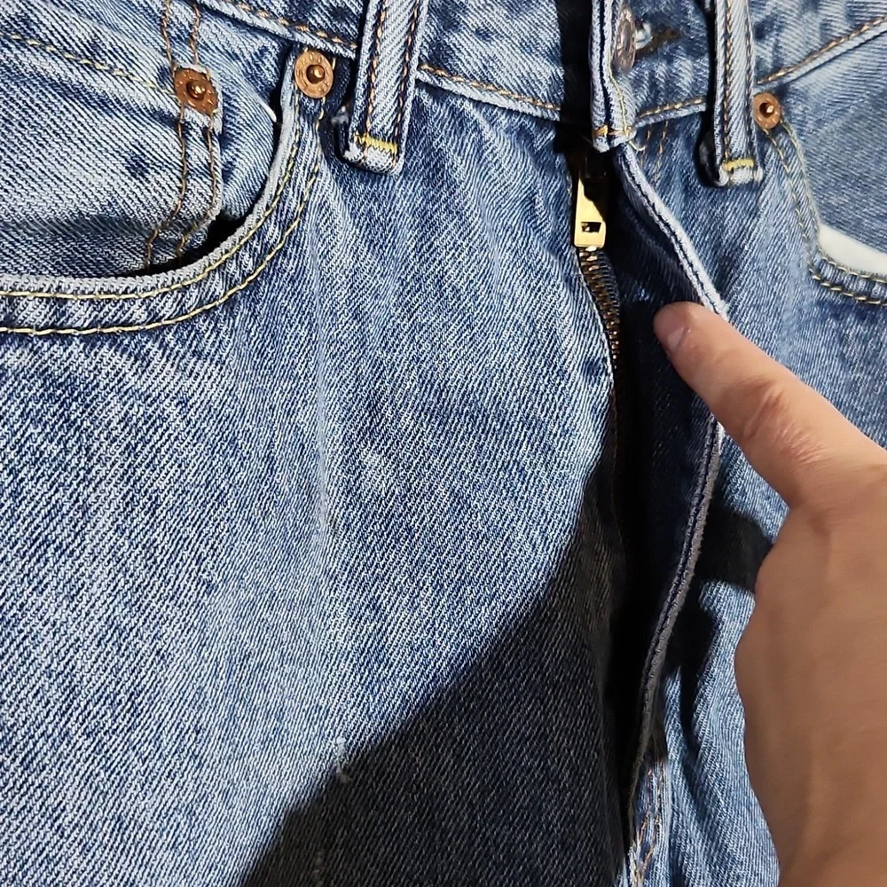 LEVI'S 510 Stained Distressed Blue Jeans